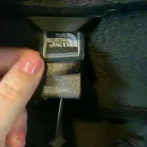 Women’s North Face Fleece Jakcet - Picture 2 of 7